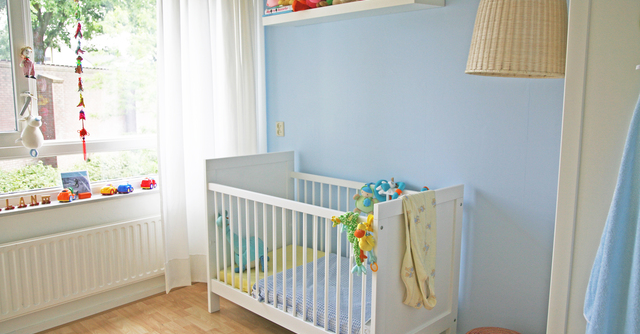 IKEA ベビーベッド　ブルー IKEAで発見！子どもが喜ぶかわいいベッド・テキスタイル6選｜cozre