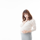 【看護師監修】妊娠中の胸の張りはいつから？痛みなど時期別症状と対処法