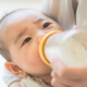 新生児に必要なミルクの量の目安は？足りない、飲みすぎのサインは？