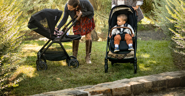 4歳頃まで使えてスタイリッシュ！海外ブランドnunaのベビーカー2台に