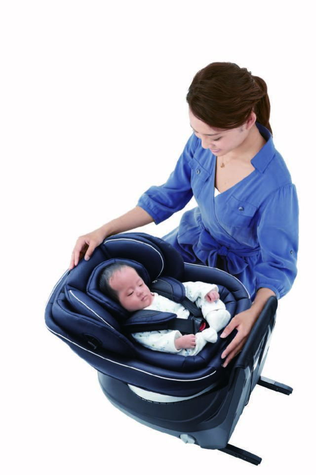 クルムーヴ 愛情コンパクト設計,チャイルドシート,新生児,おすすめ