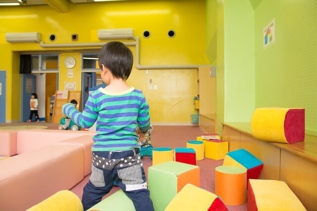 児童館,子育て,イライラ,