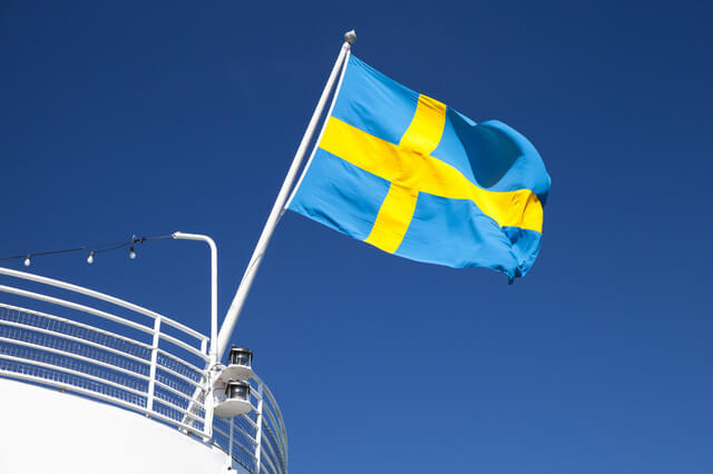 スウェーデンの国旗,イクメン,パパ,