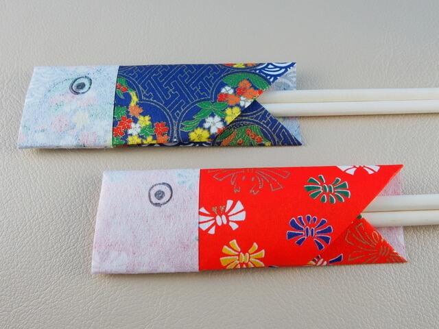 こいのぼりの箸袋,兜,作り方,新聞紙