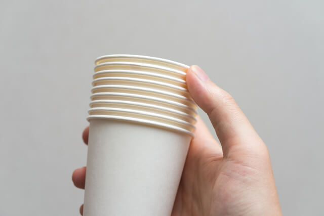 紙コップ,子供 ,工作,手作りおもちゃ