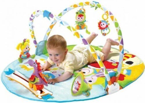 ユーキッド プレイマット レールの上を車が走る プレイジム 成長に合わせて長く使える 知育玩具,プレイジム,