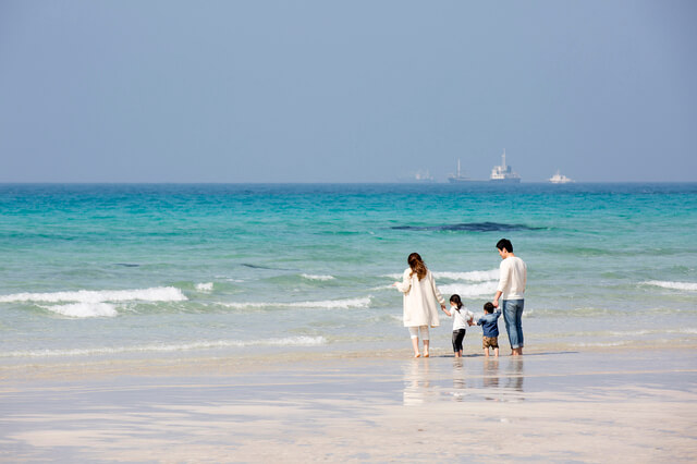 家族旅行イメージ,子連れ,海外旅行,