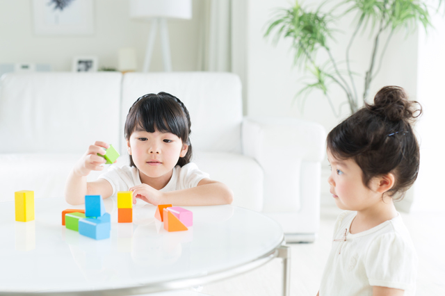 3歳の女の子の遊び,おもちゃ,女の子,3歳