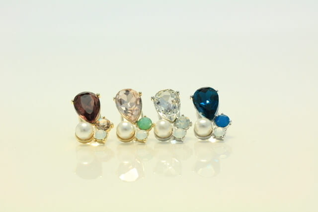ビジューピアス,ハンドメイド,ピアス,