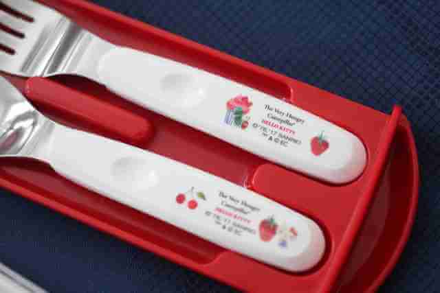 ハローキティ×はらぺこあおむし ランチコンビ(ハート) 中身,はらぺこあおむし,キティ,