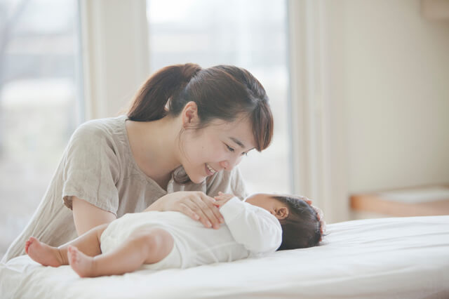 赤ちゃんとママ,バウンサー,ベビージム,