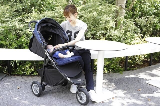 ハイシート,ベビーカー,アップリカ,ズムーヴ