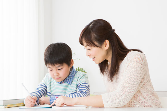 親子でリビング学習,ライフスタイル,学習机,選び方