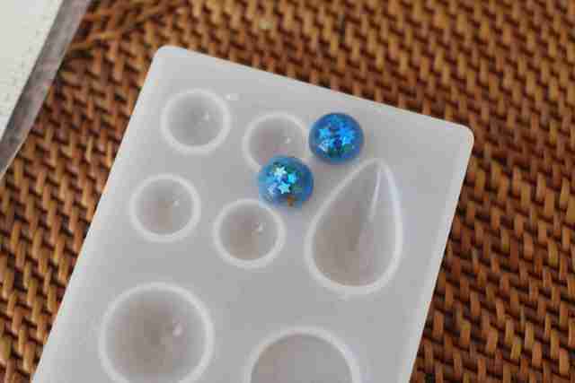 シリコン型から取り出す,パーツクラブ,指輪,100均