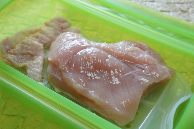 スチームケースでささみの下ごしらえ,離乳食,ささみ,