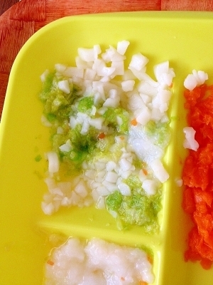 離乳食中期☆白菜とうどんのトロトロ,離乳食,うどん,中期
