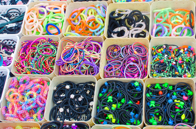 種類別に分けられたヘアゴム,手作り,ヘアゴム,