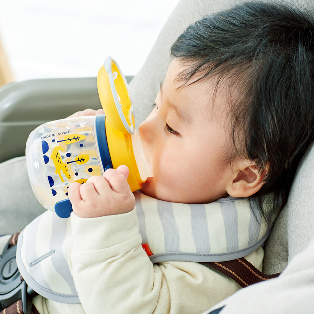 はじめてコップのモーショングラフィックス,