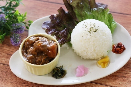 デコ盛りしゃもじのご飯,