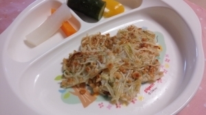 離乳食後期 手づかみ 納豆おくらのそうめんお焼き,離乳食,後期,そうめん