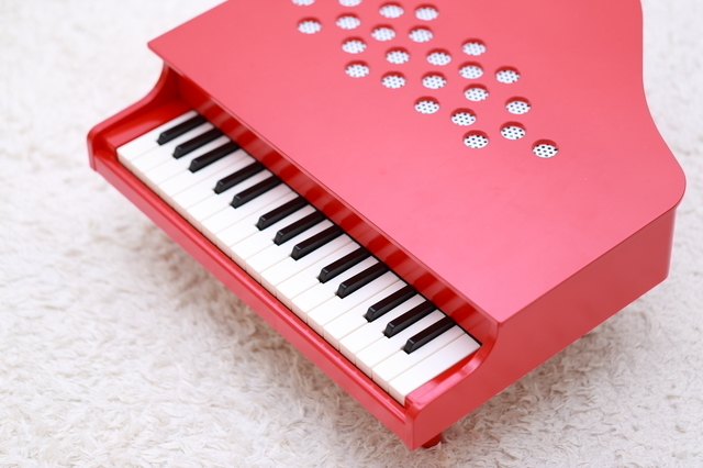 トイピアノ,おもちゃ,楽器,