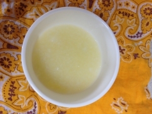 離乳食初期 りんご粥,離乳食,りんご,