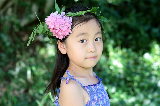 キャミソールを着る女の子,キッズ,キャミソール,