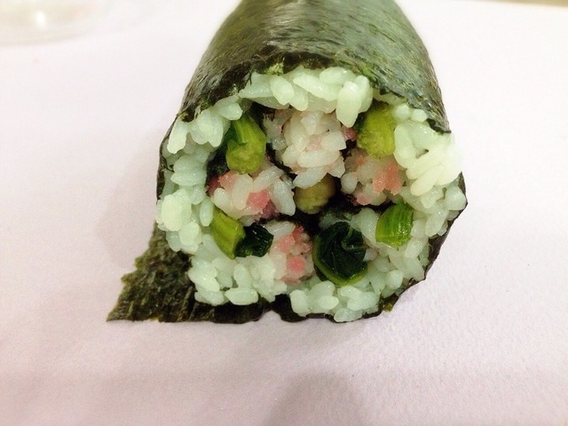 ご飯を巻く,飾り,巻き寿司,巻き方
