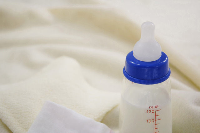 哺乳瓶ミルク,哺乳瓶,電子レンジ,消毒