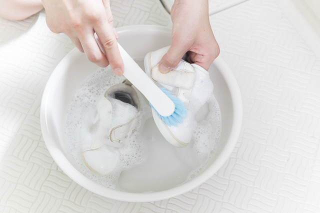 洗濯中のスニーカー,子ども,靴,