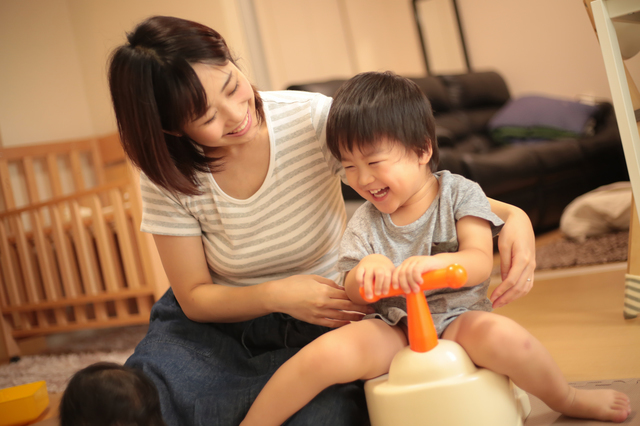 トイレトレーニング,おまる,