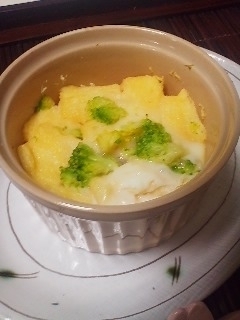 離乳食★ブロッコリーのパンキッシュ,離乳食,食パン,