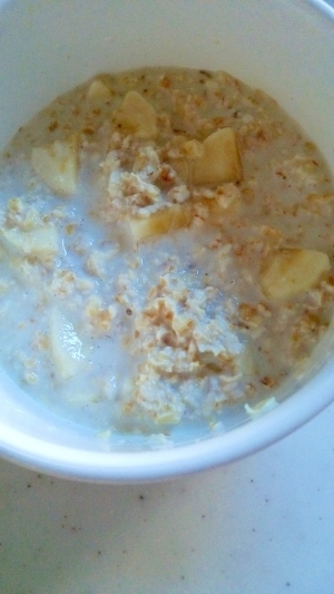 離乳食☆バナナ入りミルクオートミール粥,離乳食,オートミール,