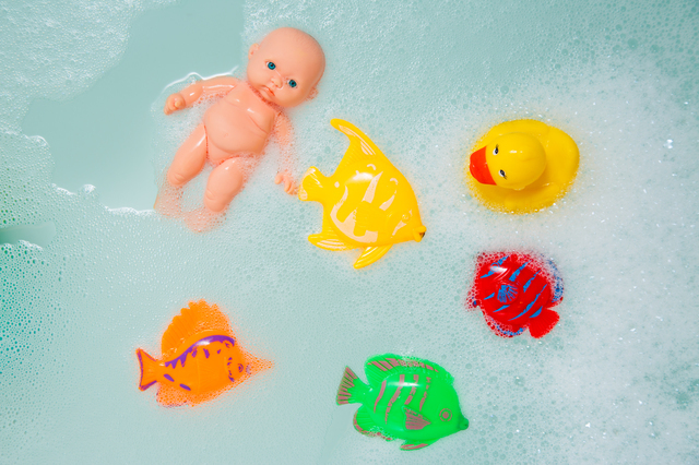 お風呂のおもちゃ,赤ちゃん,一人,お風呂