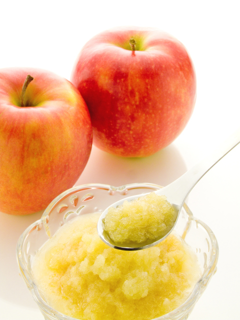 すりおろしりんご,離乳食,りんご,