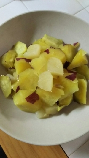 簡単☆煮るだけ♪さつまいも&りんご,離乳食,りんご,