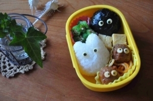 小トトロとまっくろくろすけ弁当,お弁当,ご飯,