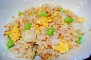枝豆と鮭フレークのチャーハン,お弁当,ご飯,