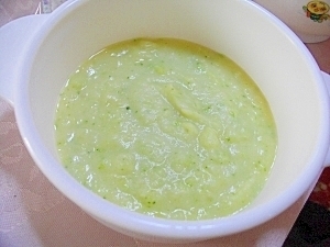 離乳食中期☆さつまいもとブロッコリーのミルク煮,離乳食,ブロッコリー,