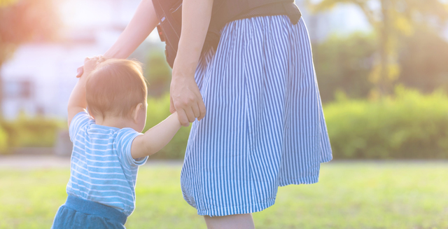 よちよち歩き,おむつポーチ,