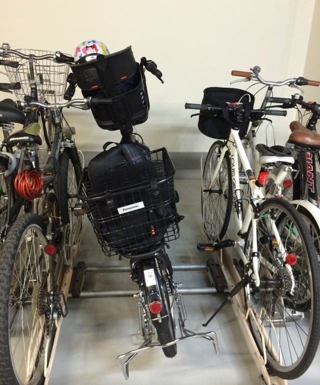自転車置き場に止められる?,電動自転車, 3人乗り,