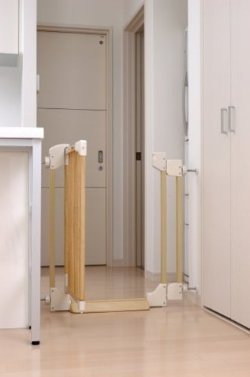 木のオートロックゲート,ベビーゲージ,ベビーゲート,おすすめ