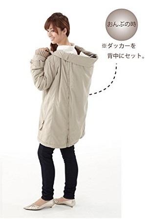 おんぶでのママコートの使用例,ママコート,ダウン,人気