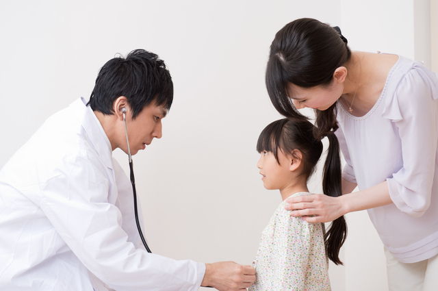 受診する子ども,離乳食,じゃがいも,