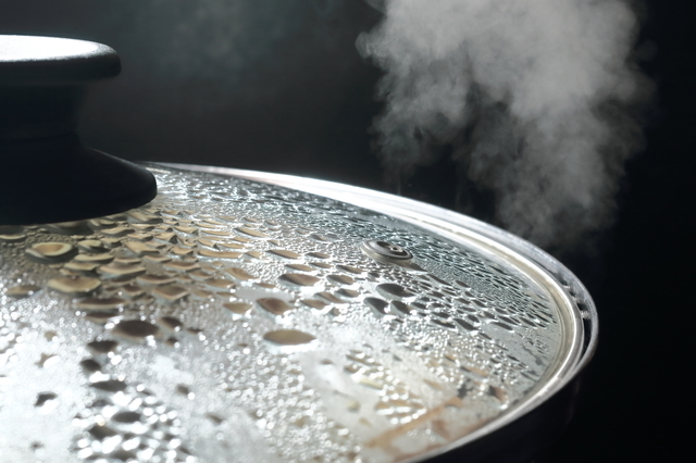 沸騰している鍋,離乳食,ひじき,