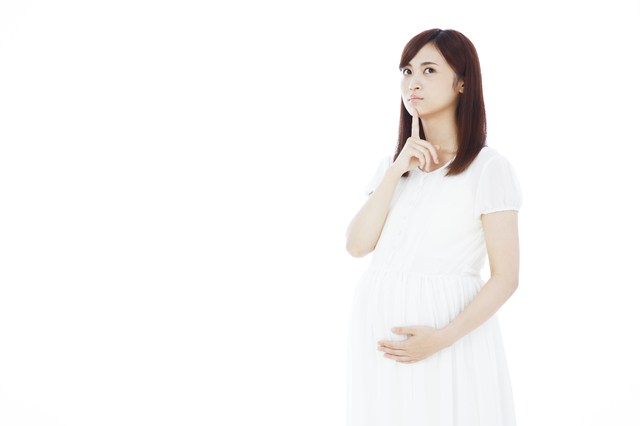 悩む妊婦さん,おむつ,サンプル,