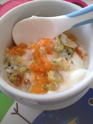 離乳食☆ブロッコリーとみかんのヨーグルト和え,離乳食,みかん,