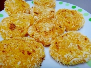 離乳食後期＊手づかみ＊揚げないかぼちゃコロッケ,手づかみ食べ,