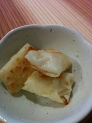 手づかみ離乳食にベビーサイズのポテト春巻き,手づかみ食べ,