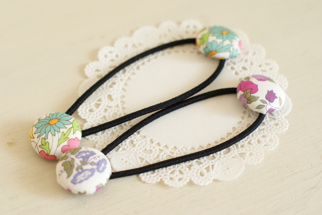 くるみボタンのヘアゴム,100均,手作り,アクセサリー